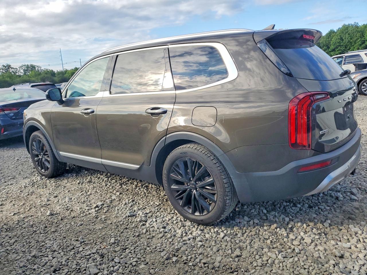 2021 KIA TELLURIDE SX — снимка 2