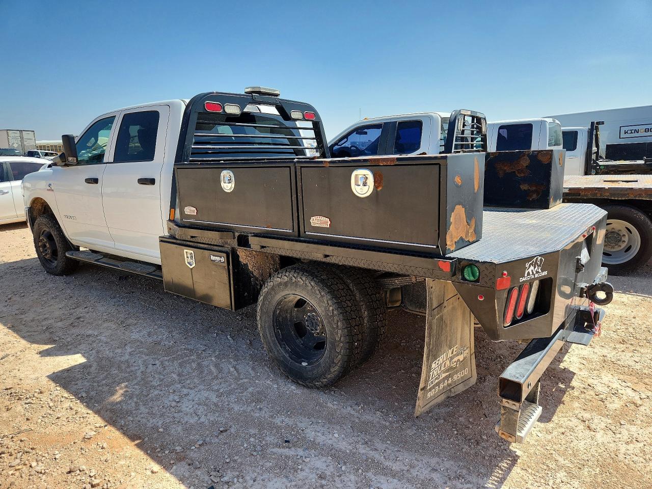 2022 RAM 3500 — снимка 2