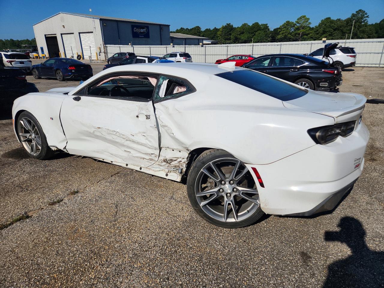 2019 CHEVROLET CAMARO LS — снимка 2