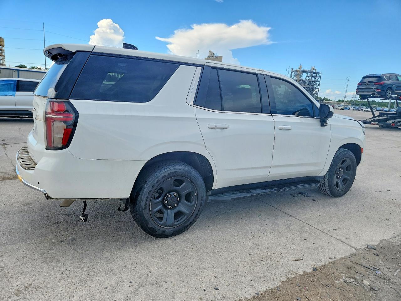 2022 CHEVROLET TAHOE C1500 — снимка 3