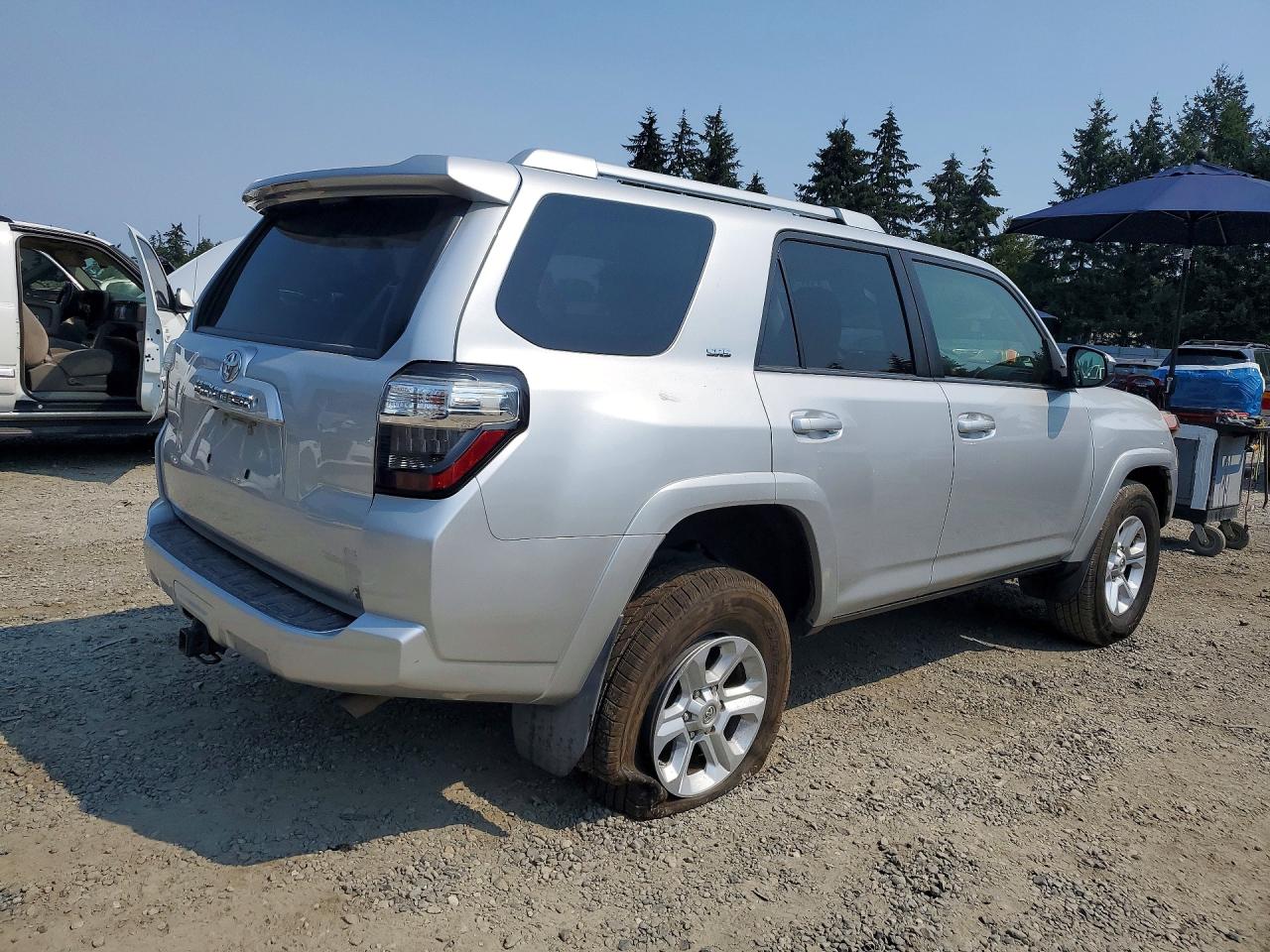 2018 TOYOTA 4RUNNER SR5 — снимка 3