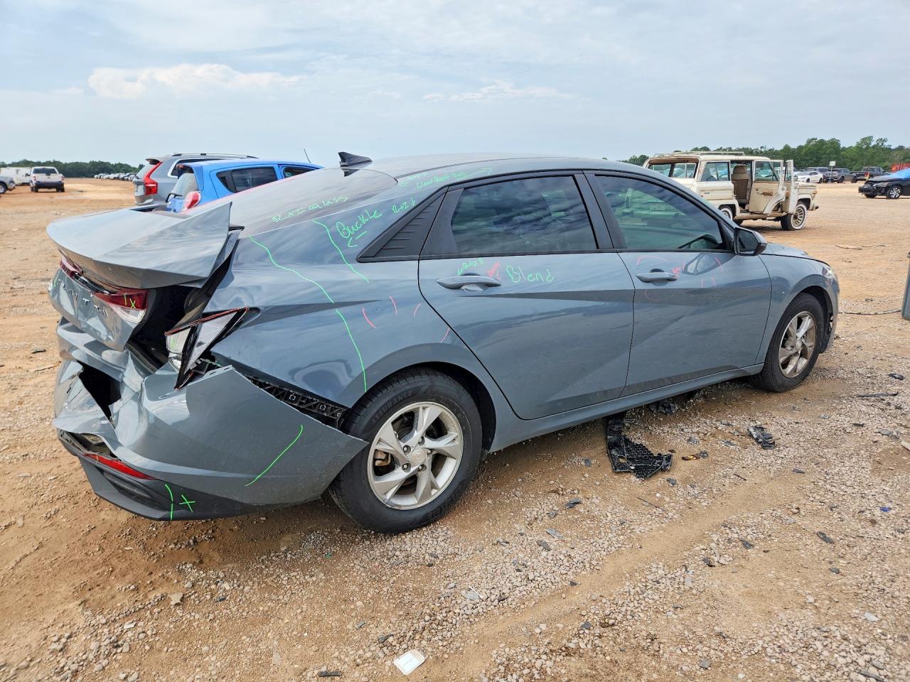 2022 HYUNDAI ELANTRA LTD — снимка 3