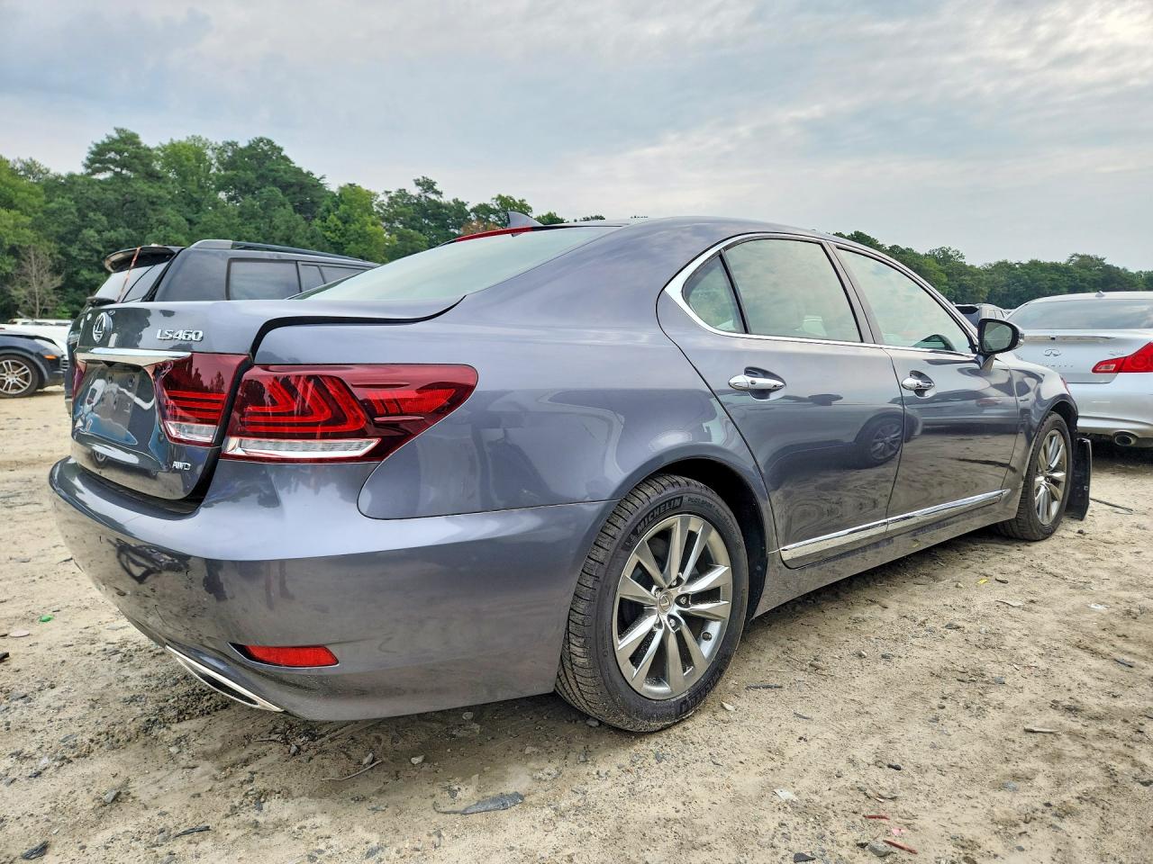 2015 LEXUS LS 460 — снимка 3
