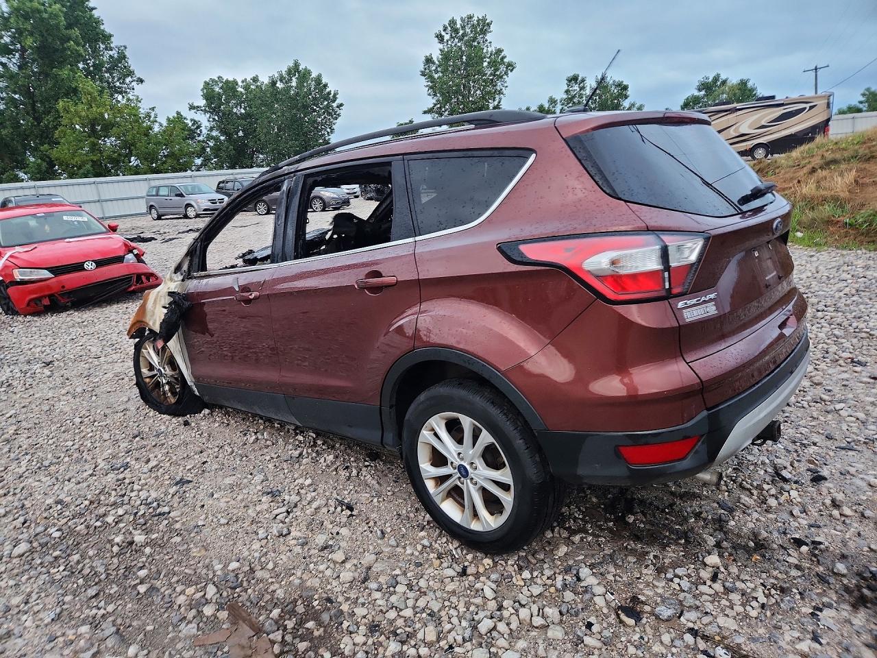 2018 FORD ESCAPE SE — снимка 2
