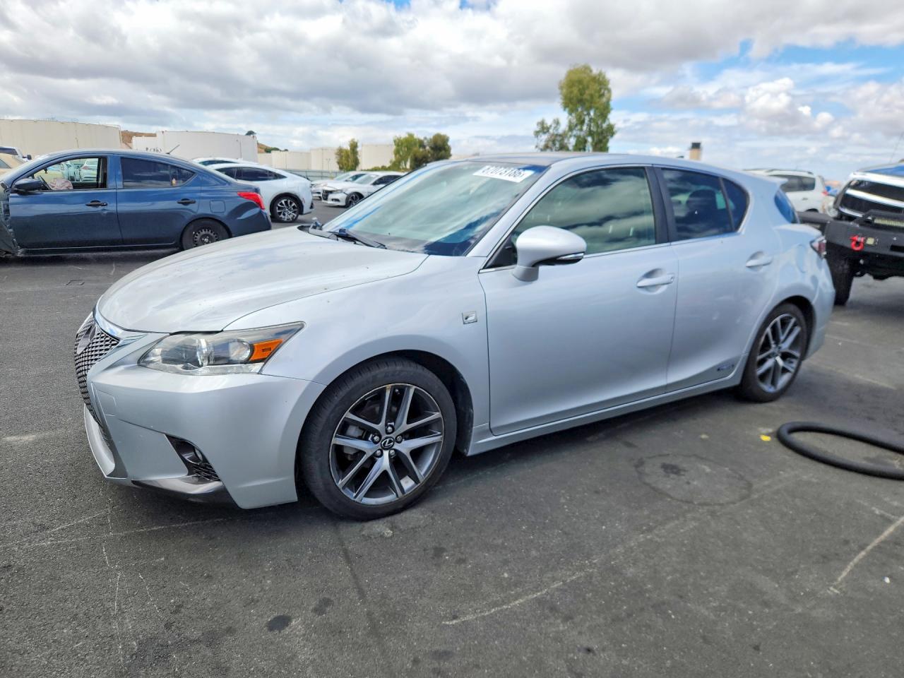 2015 LEXUS CT 200
