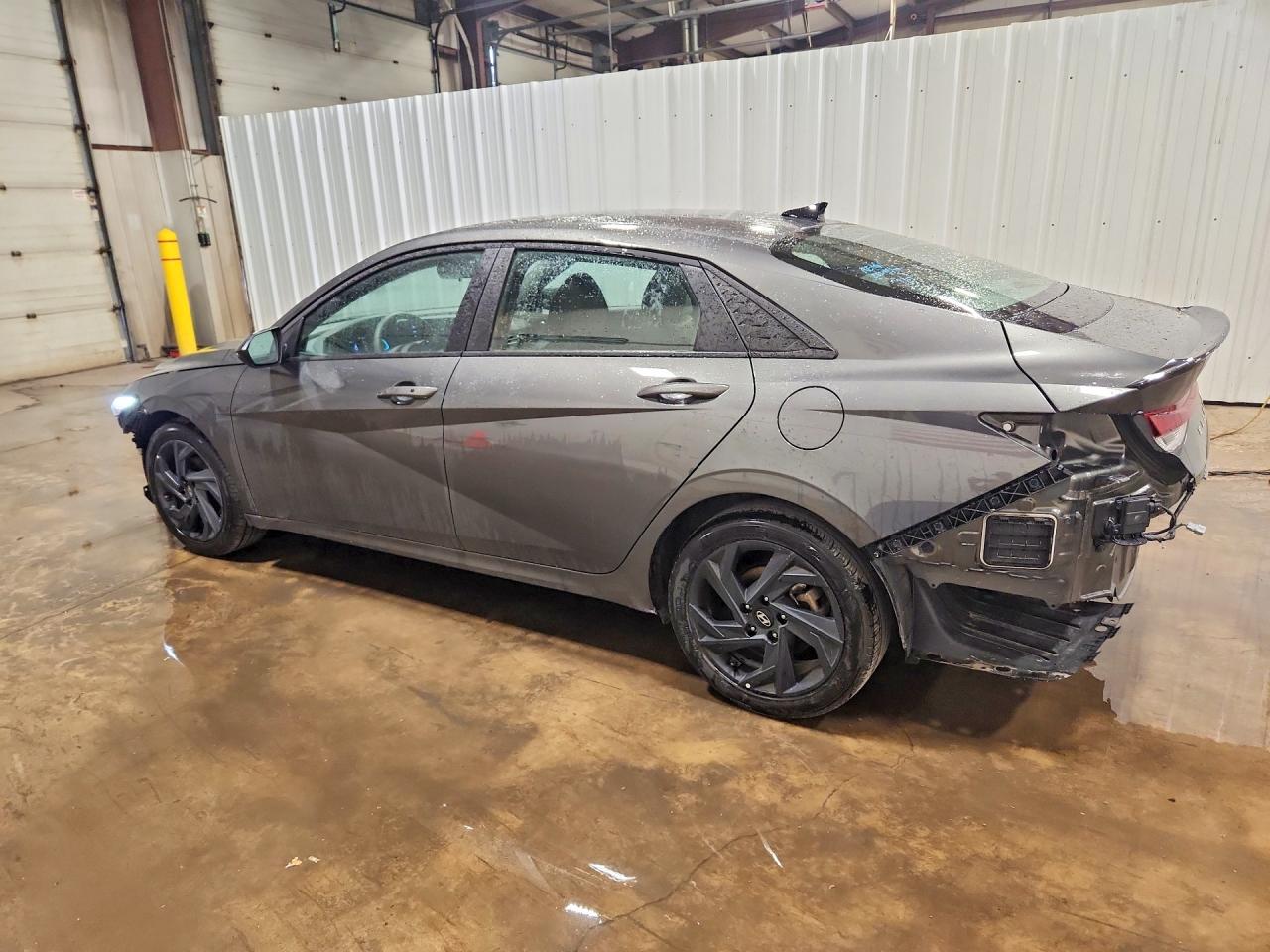 2026 HYUNDAI ELANTRA SEL SPORT — снимка 2