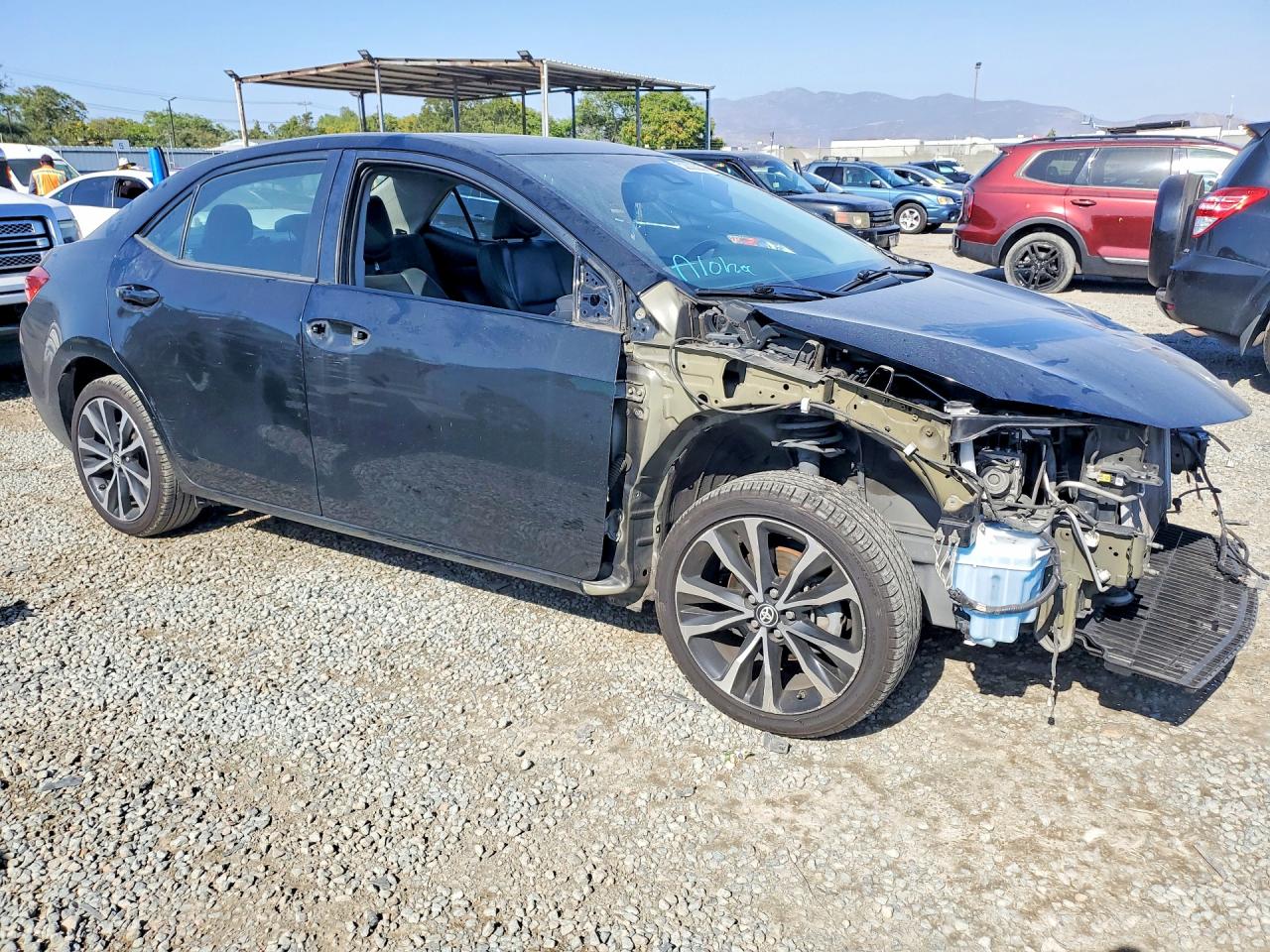 2017 TOYOTA COROLLA XSE — снимка 4