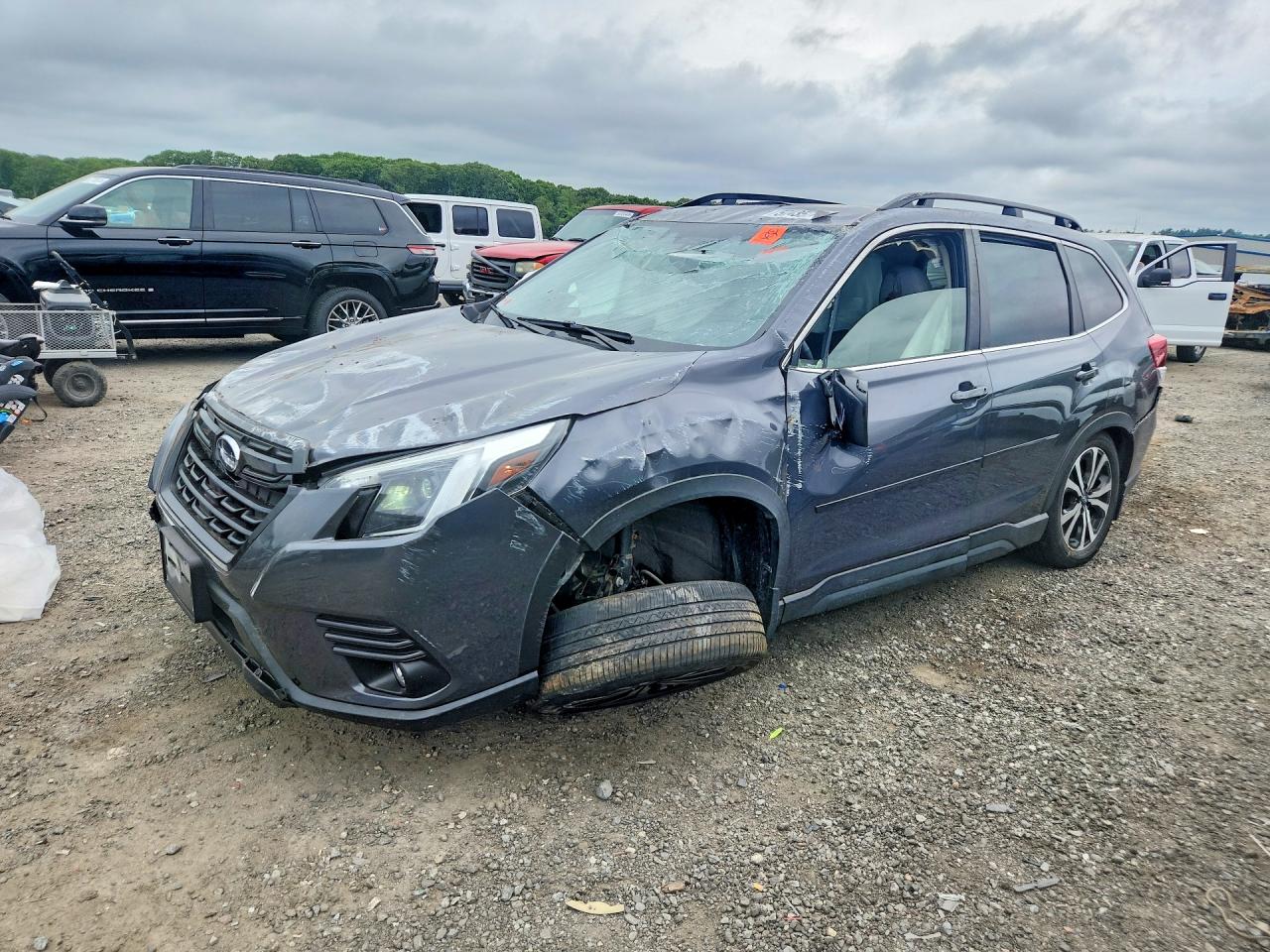 2024 SUBARU FORESTER LIMITED
