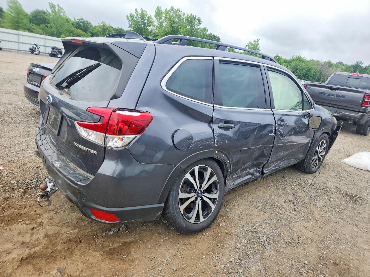 2024 SUBARU FORESTER LIMITED — снимка 3