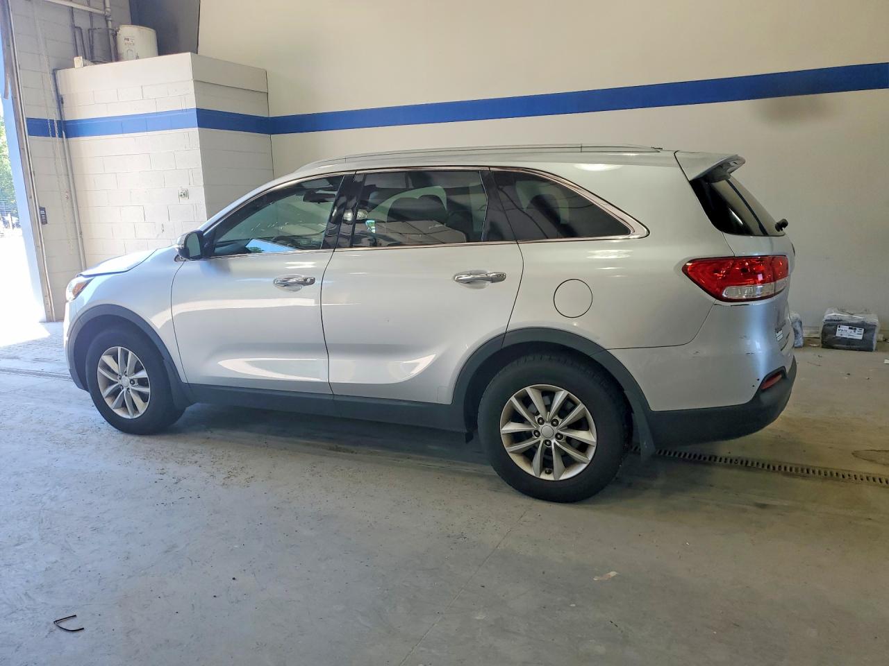 2016 KIA SORENTO LX — снимка 2