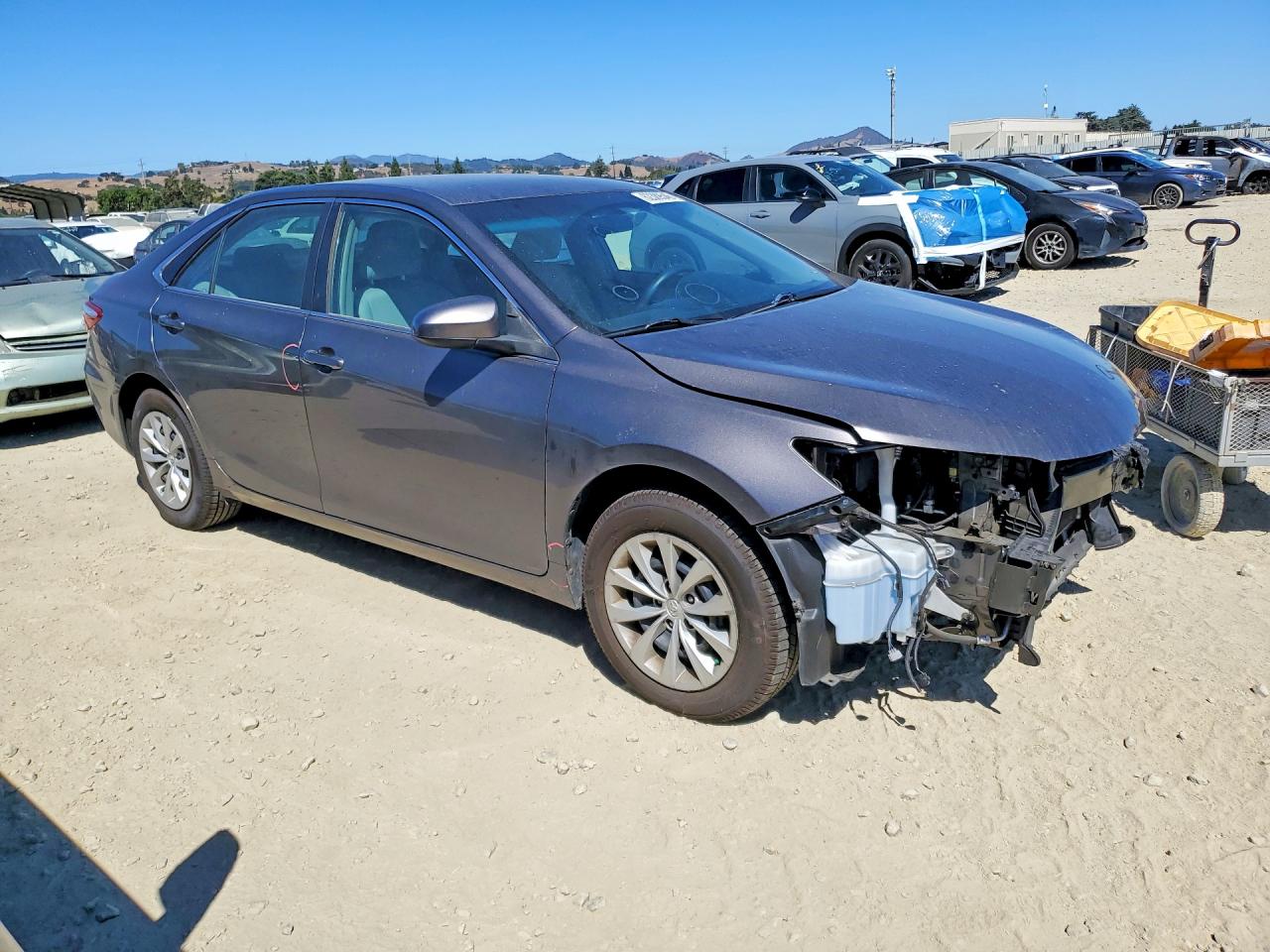 2016 TOYOTA CAMRY LE — снимка 4