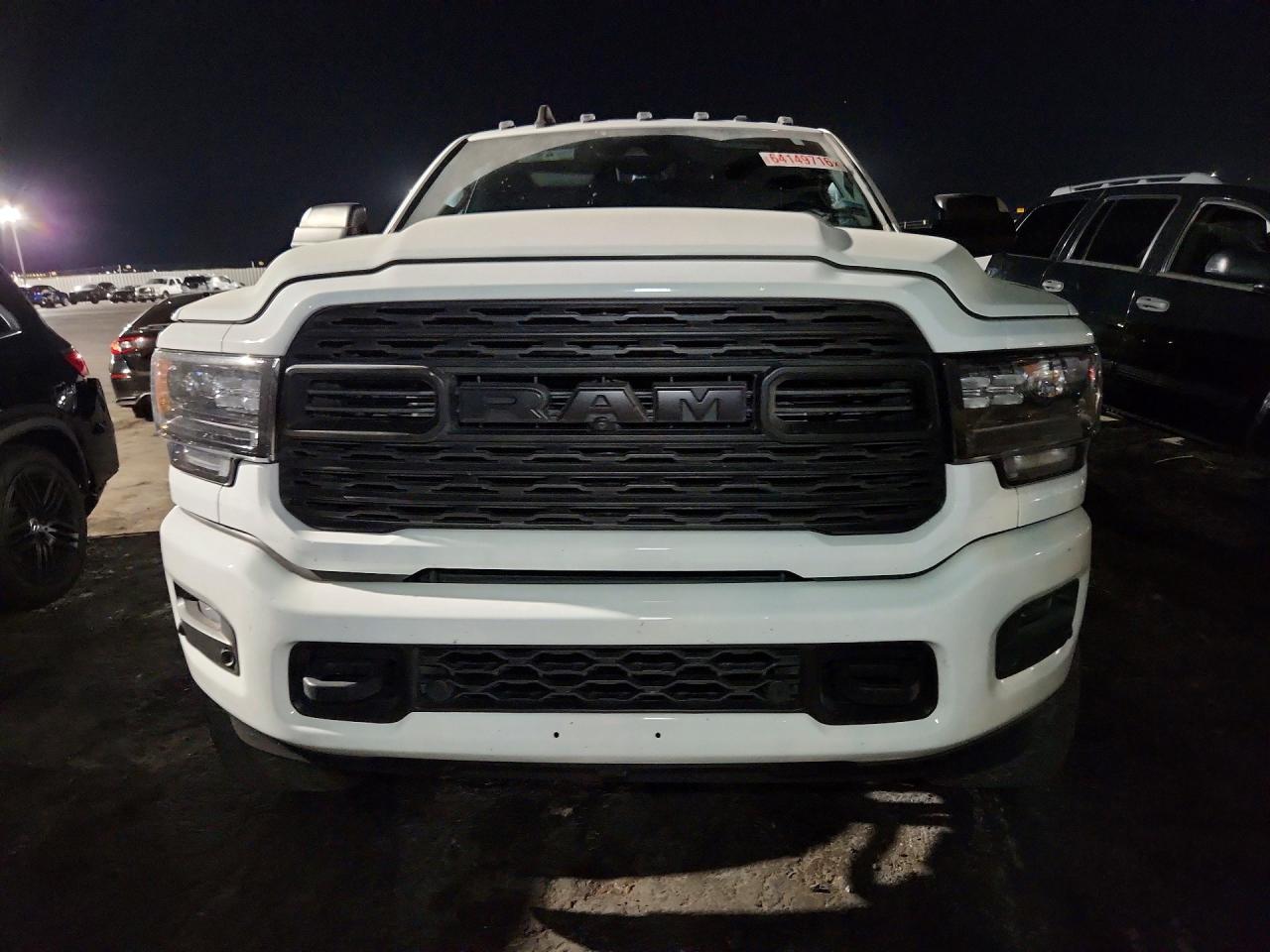 2022 RAM 3500 LIMITED — снимка 5