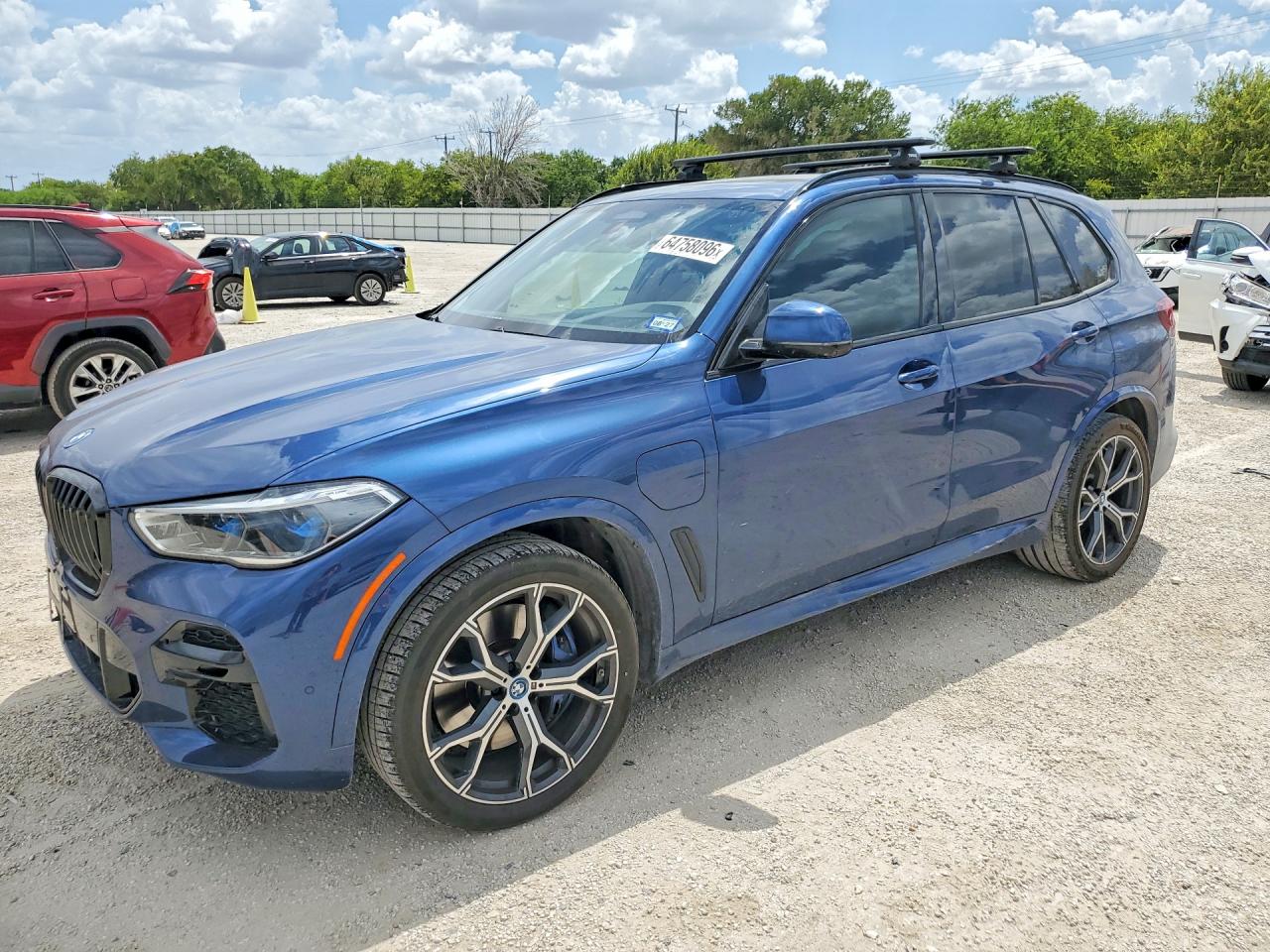 2023 BMW X5 XDRIVE45E