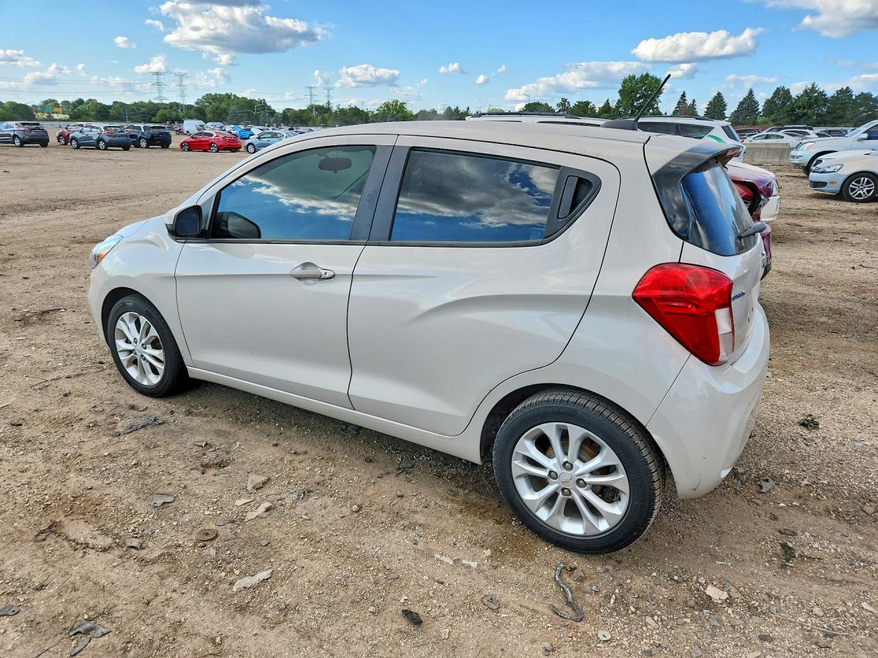 2019 CHEVROLET SPARK 1LT — снимка 2
