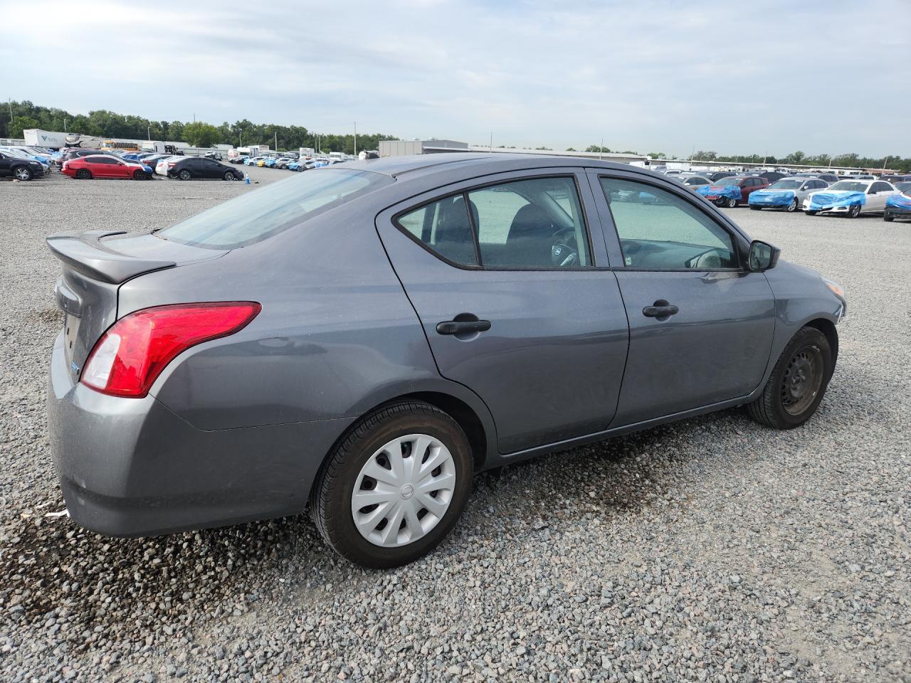 2016 NISSAN VERSA 1.6 S PLUS — снимка 3
