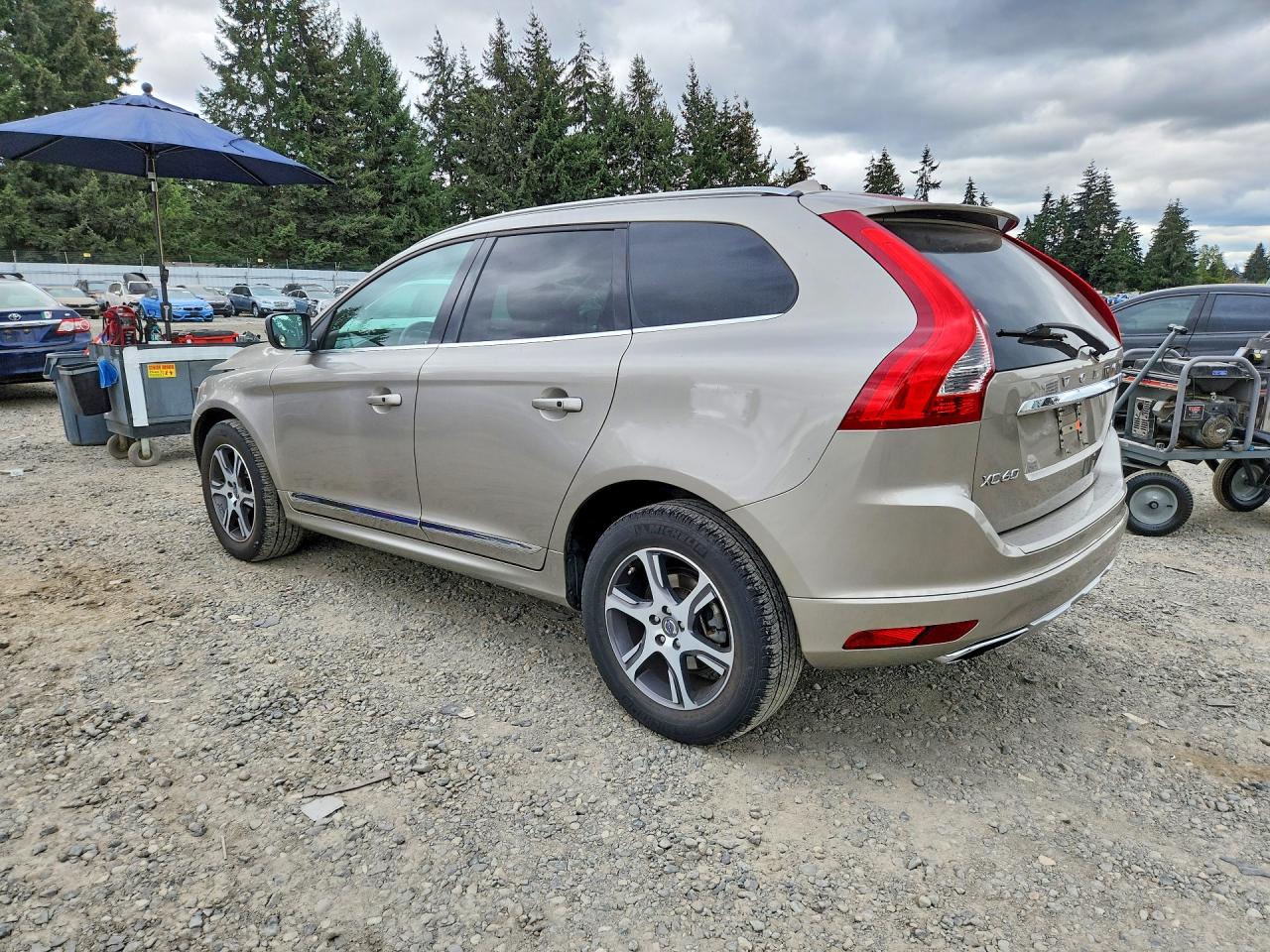 2014 VOLVO XC60 T6 — снимка 2