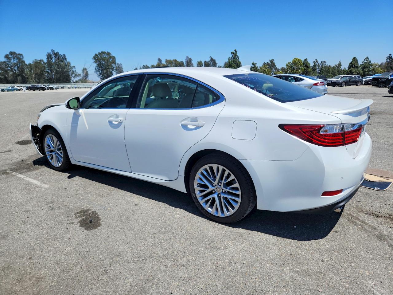 2015 LEXUS ES 350 — снимка 2