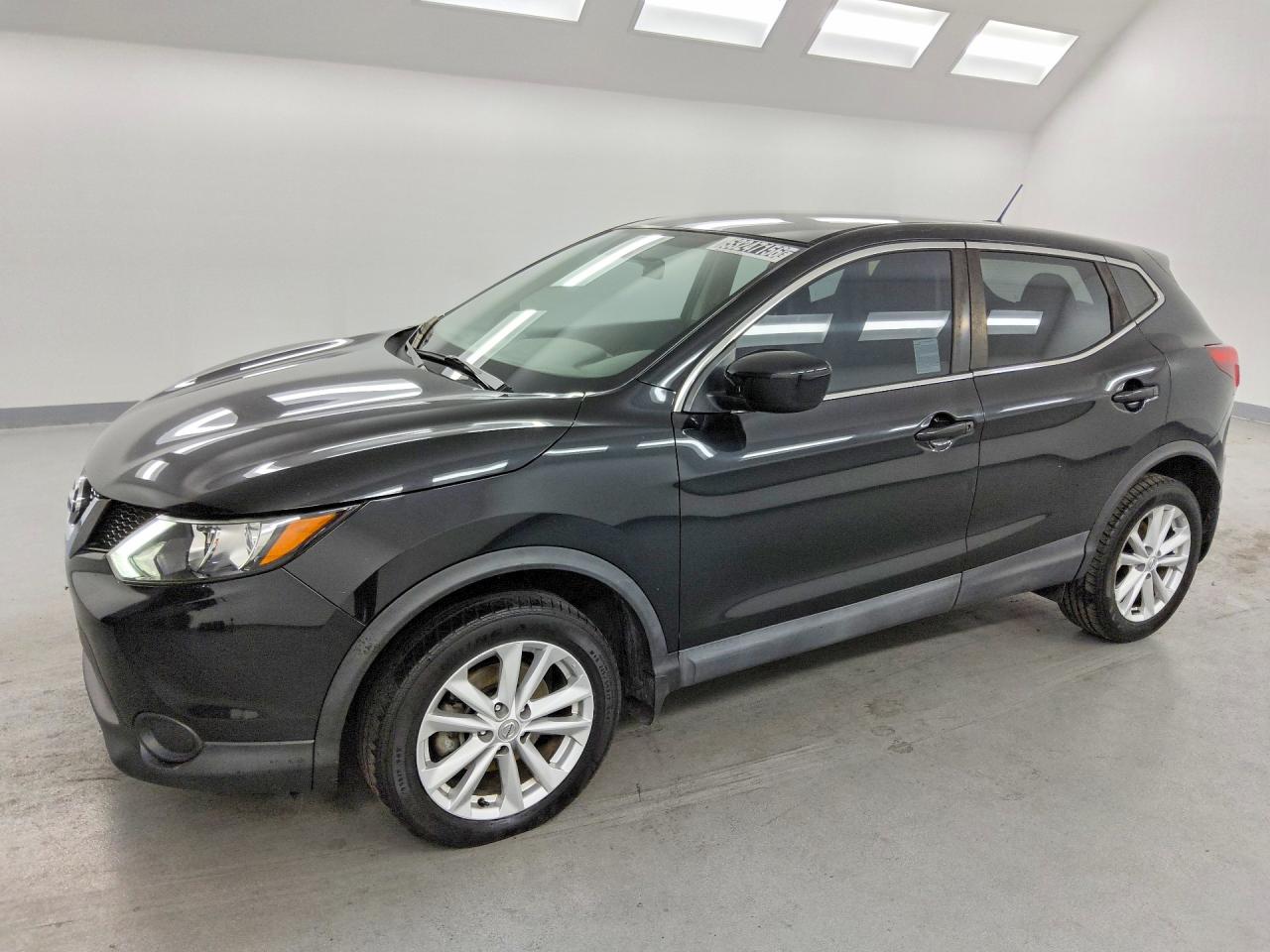 2017 NISSAN ROGUE SPORT S