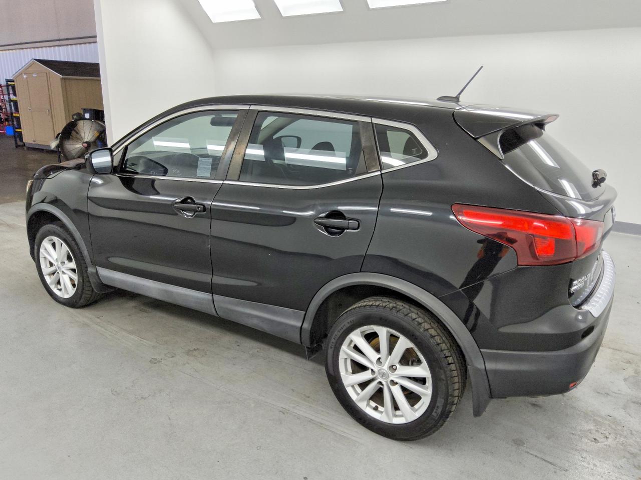 2017 NISSAN ROGUE SPORT S — снимка 2