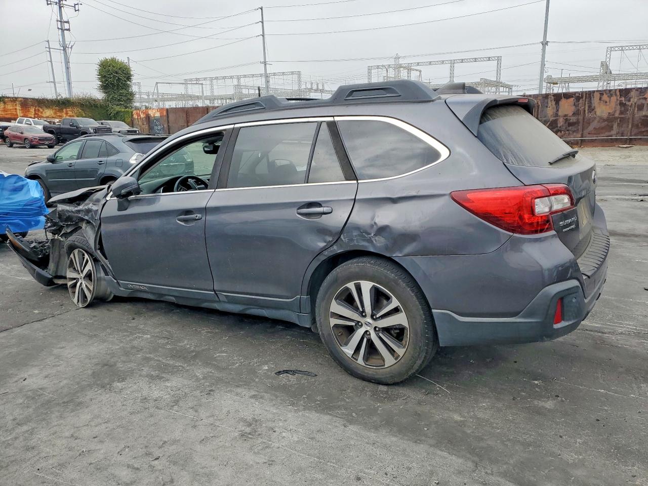 2019 SUBARU OUTBACK 2.5I LIMITED — снимка 2