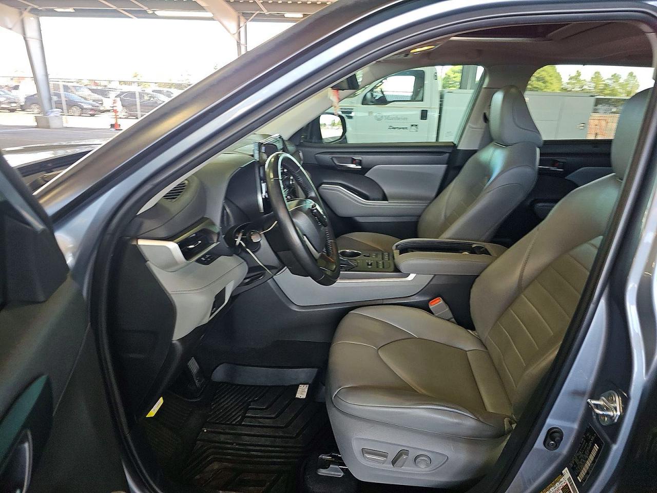 2022 TOYOTA HIGHLANDER XLE — снимка 5