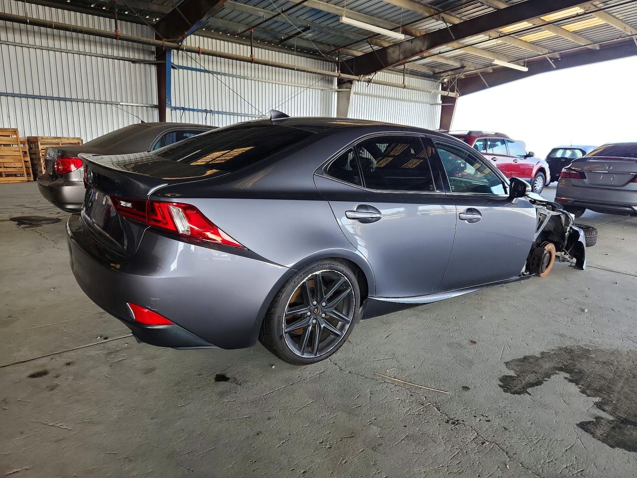 2016 LEXUS IS 200T — снимка 3