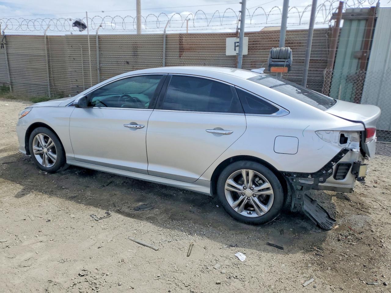 2018 HYUNDAI SONATA SEL — снимка 2
