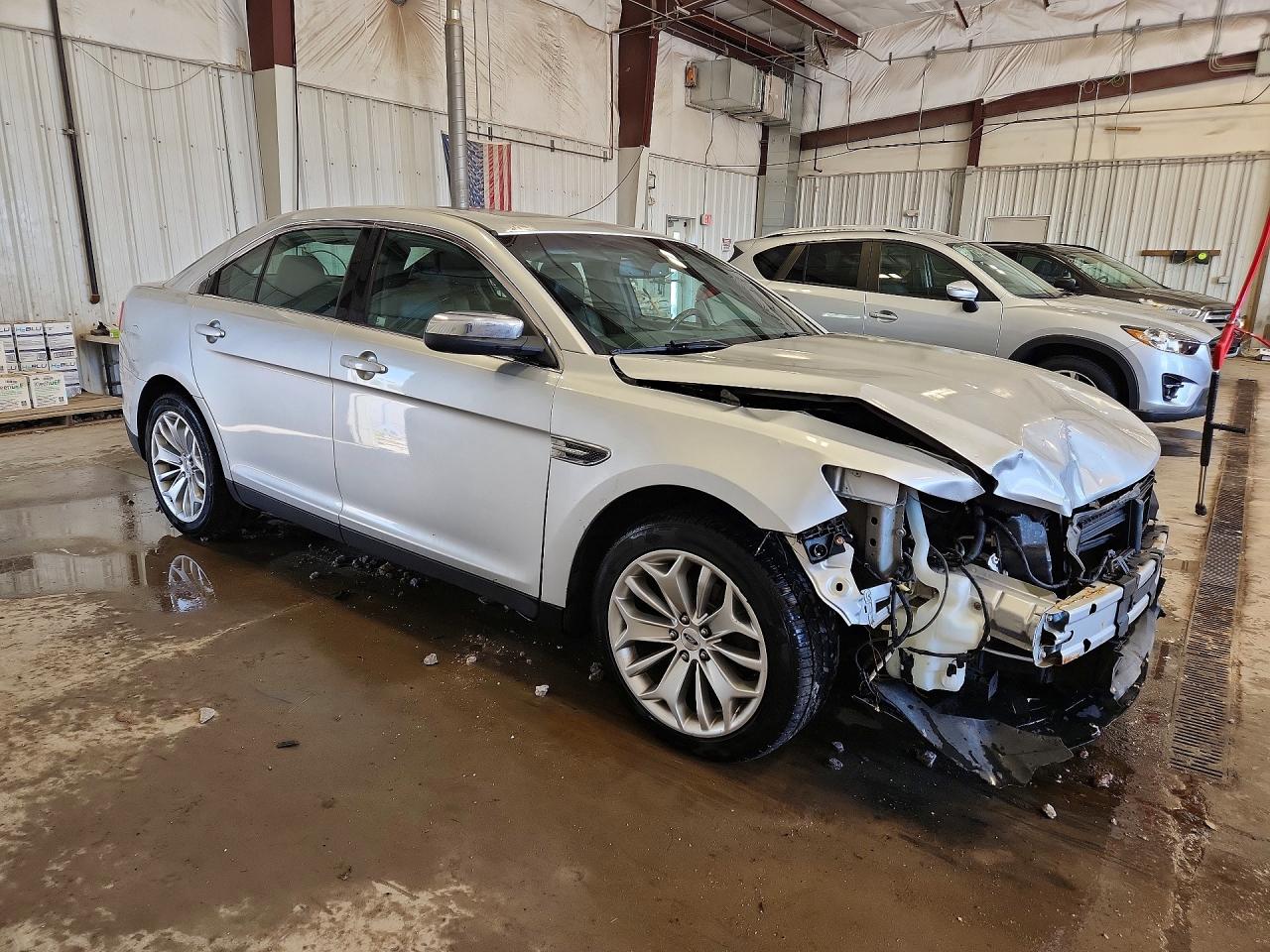 2016 FORD TAURUS LIMITED — снимка 4