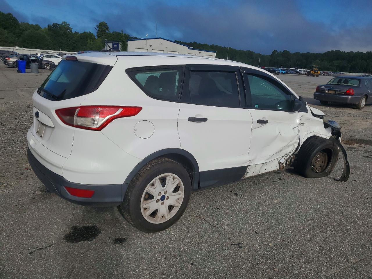 2016 FORD ESCAPE S — снимка 3
