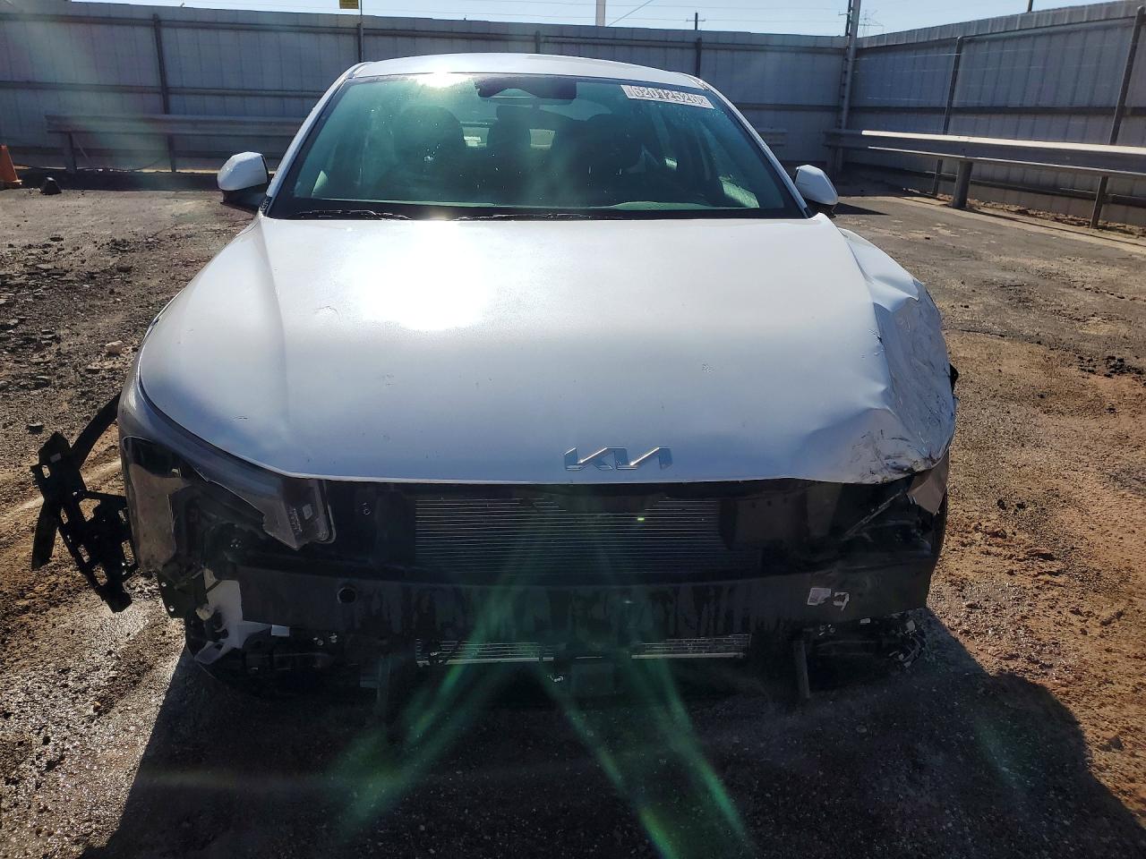 2025 KIA K4 LX — снимка 5