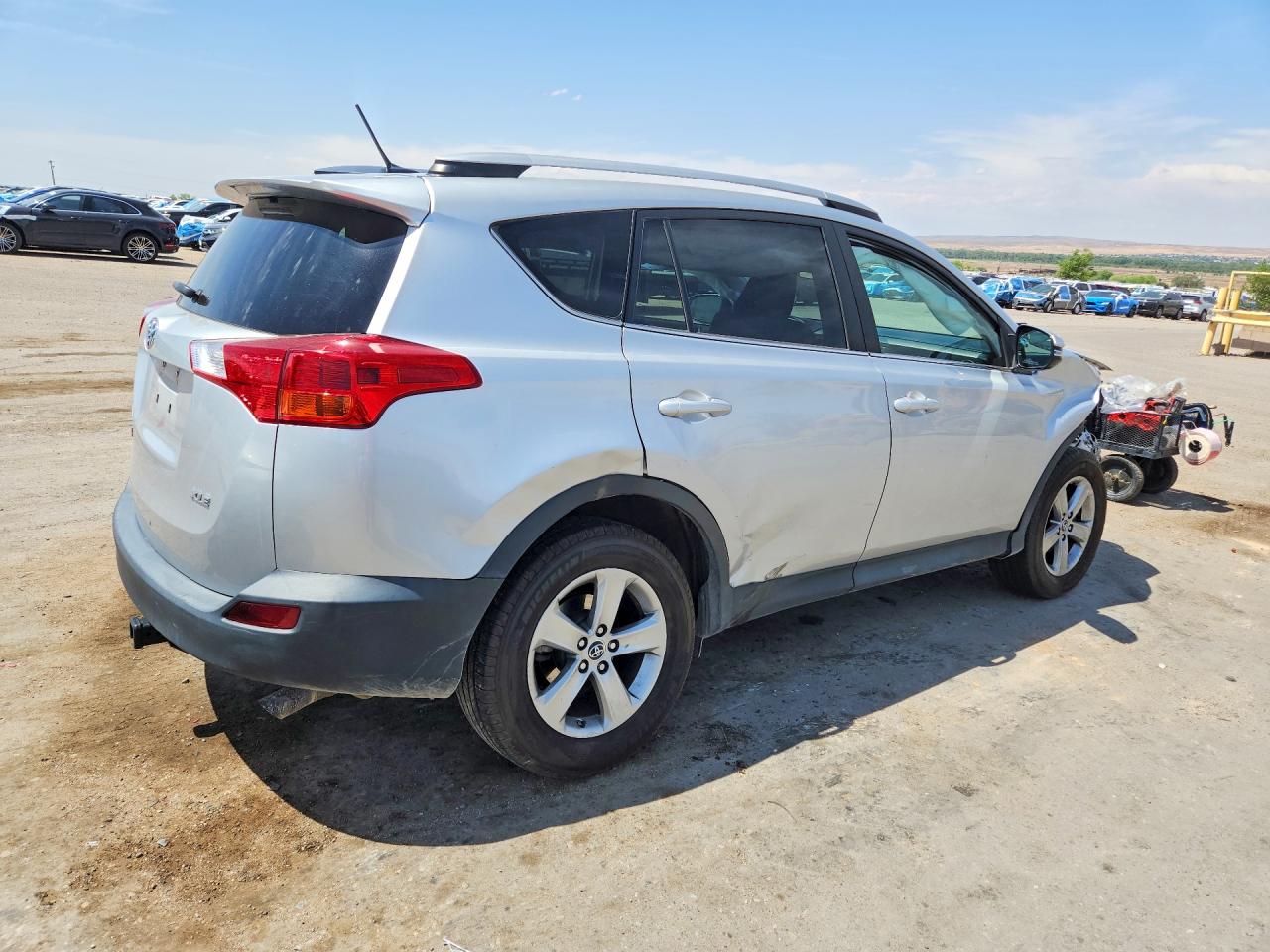 2015 TOYOTA RAV4 XLE — снимка 3