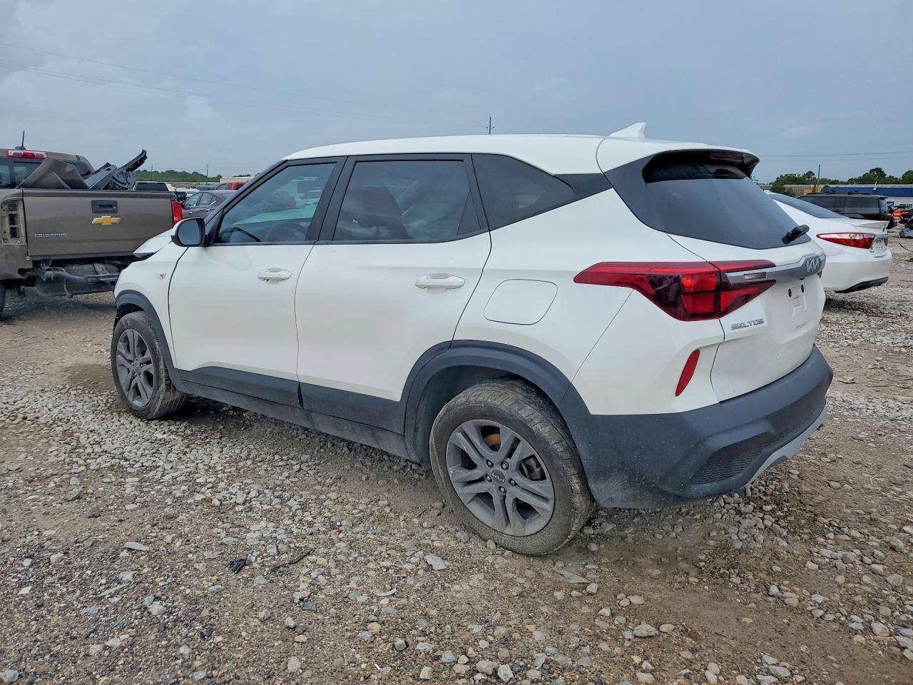 2023 KIA SELTOS LX — снимка 2