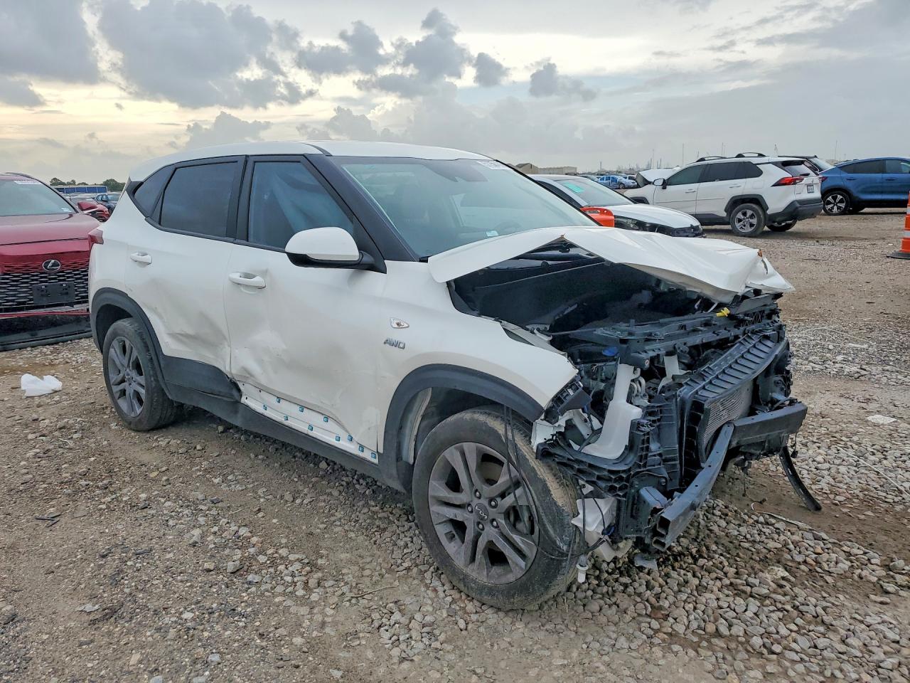 2023 KIA SELTOS LX — снимка 4