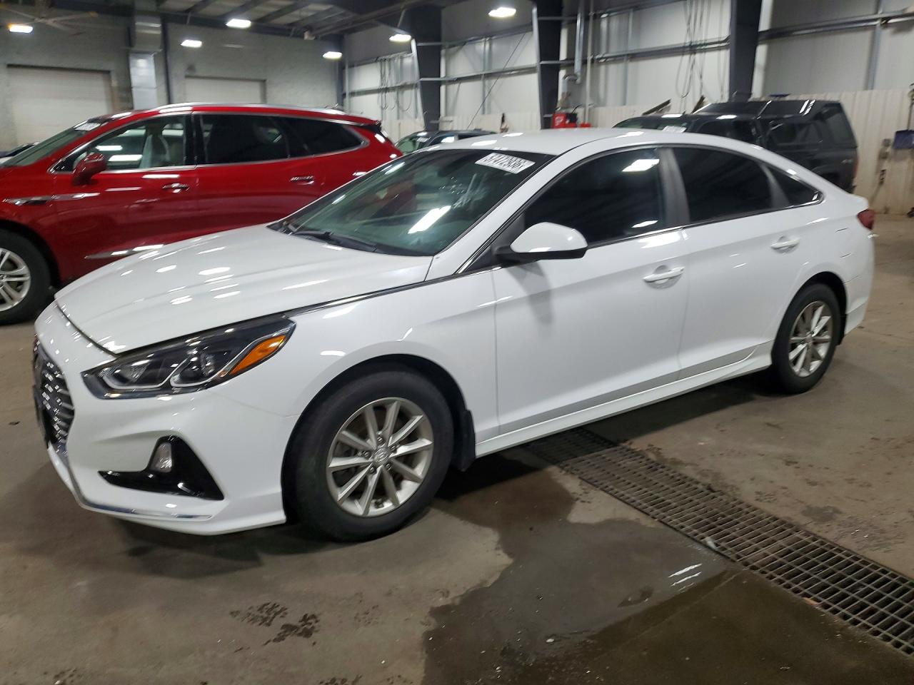 2019 HYUNDAI SONATA SE