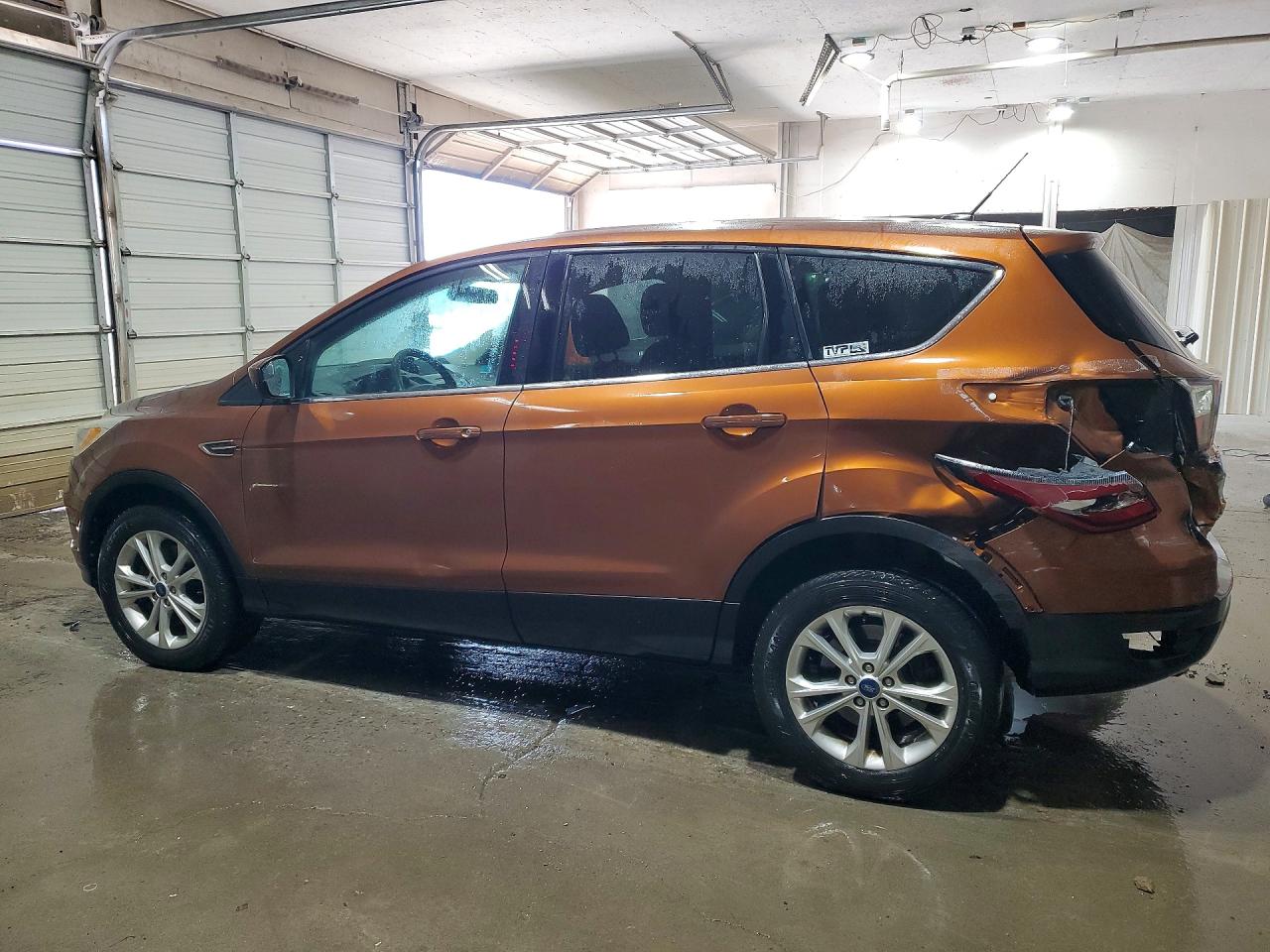2017 FORD ESCAPE SE — снимка 2