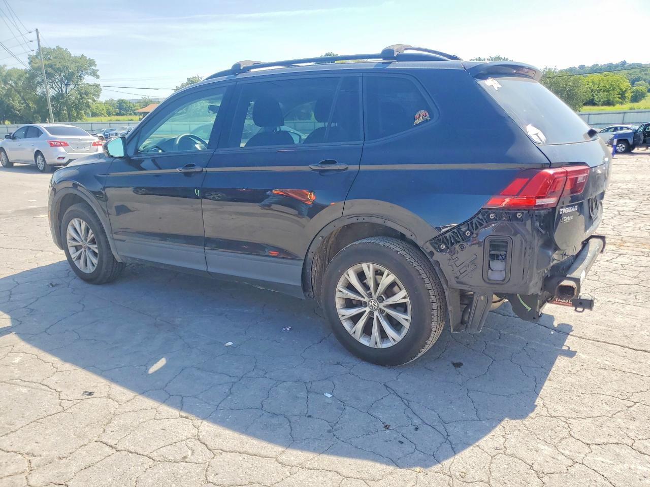 2018 VOLKSWAGEN TIGUAN S — снимка 2