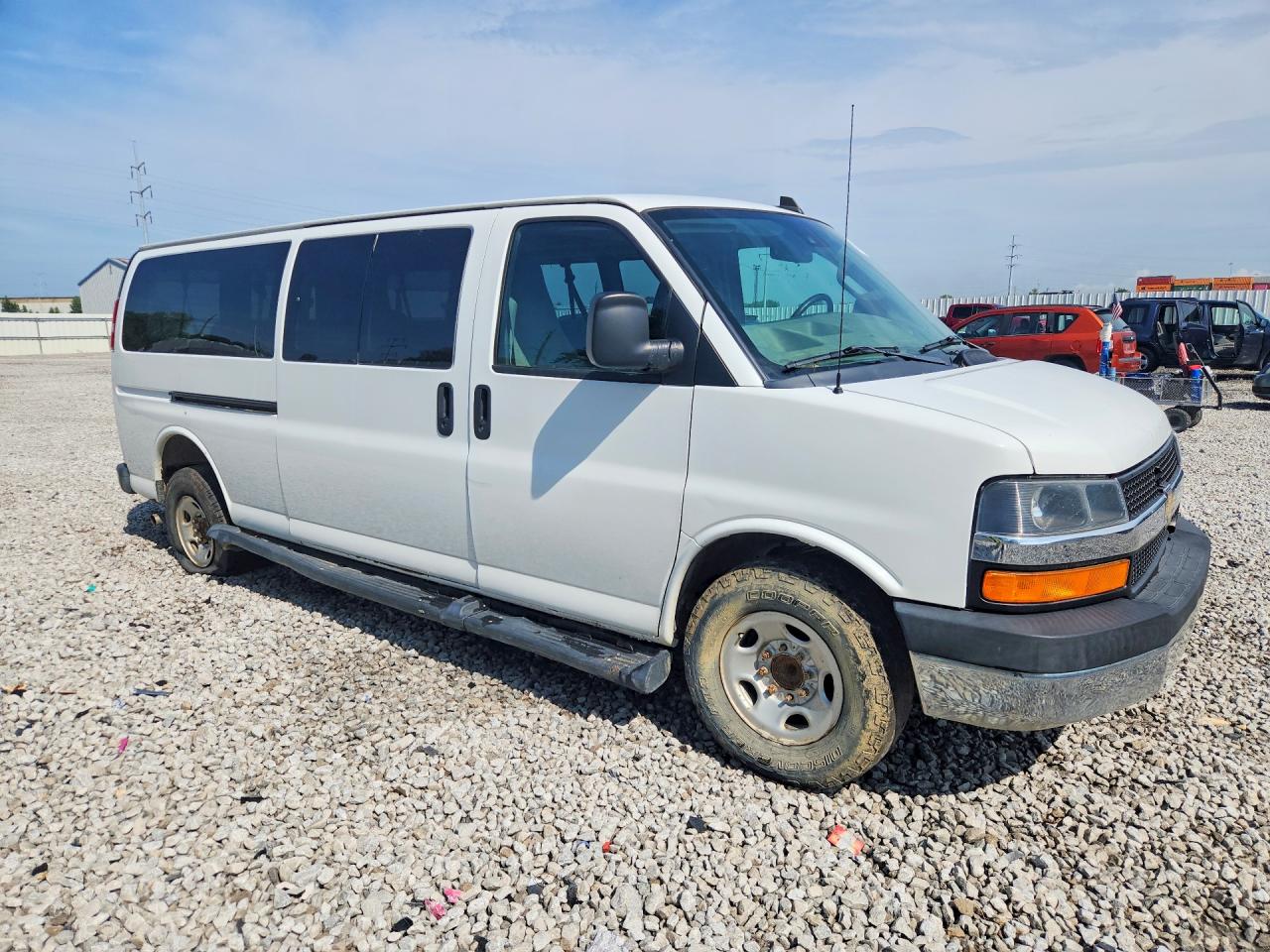 2019 CHEVROLET EXPRESS G3500 LT — снимка 4