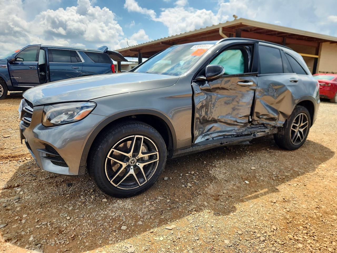 2019 MERCEDES-BENZ GLC 300 4MATIC