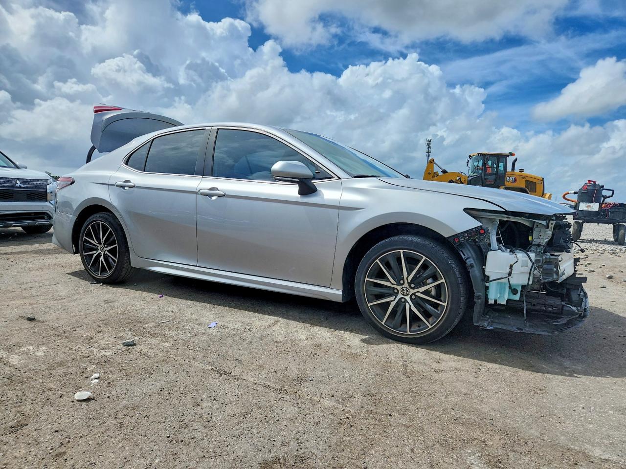 2023 TOYOTA CAMRY SE — снимка 4