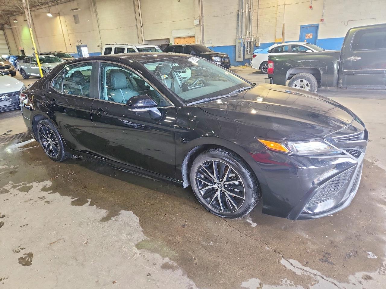 2024 TOYOTA CAMRY HYBRID SE — снимка 4