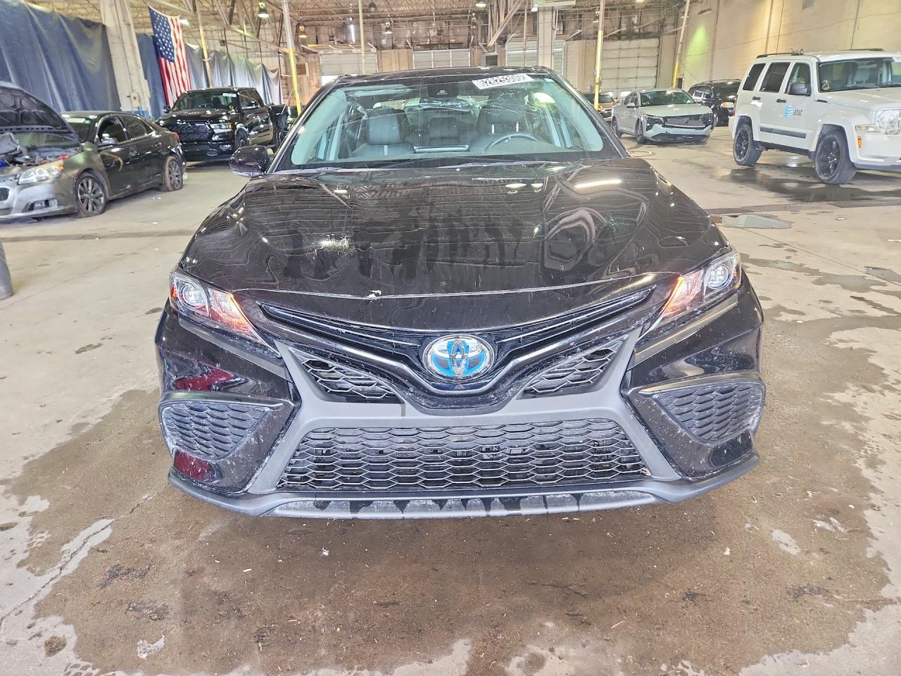 2024 TOYOTA CAMRY HYBRID SE — снимка 5