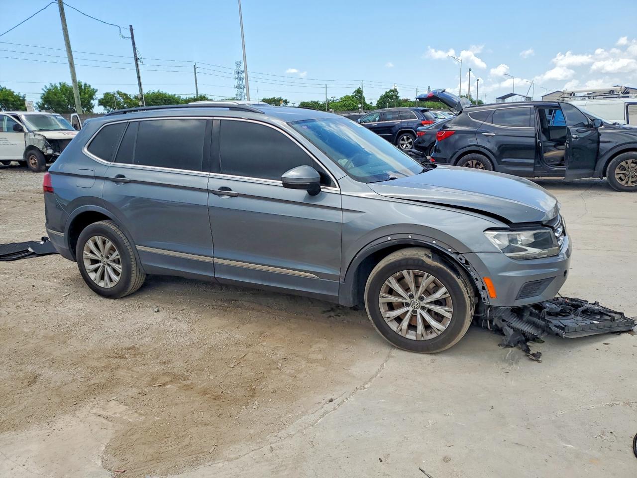 2018 VOLKSWAGEN TIGUAN SE — снимка 4