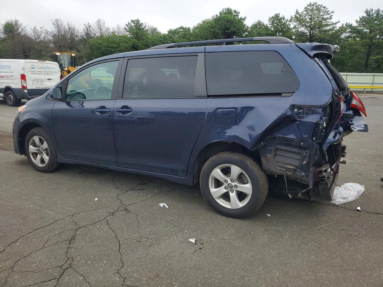 2020 TOYOTA SIENNA LE — снимка 2