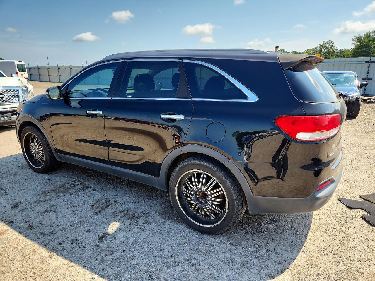 2016 KIA SORENTO LX V6 — снимка 2