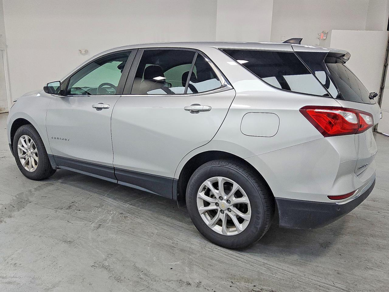 2021 CHEVROLET EQUINOX LT — снимка 2