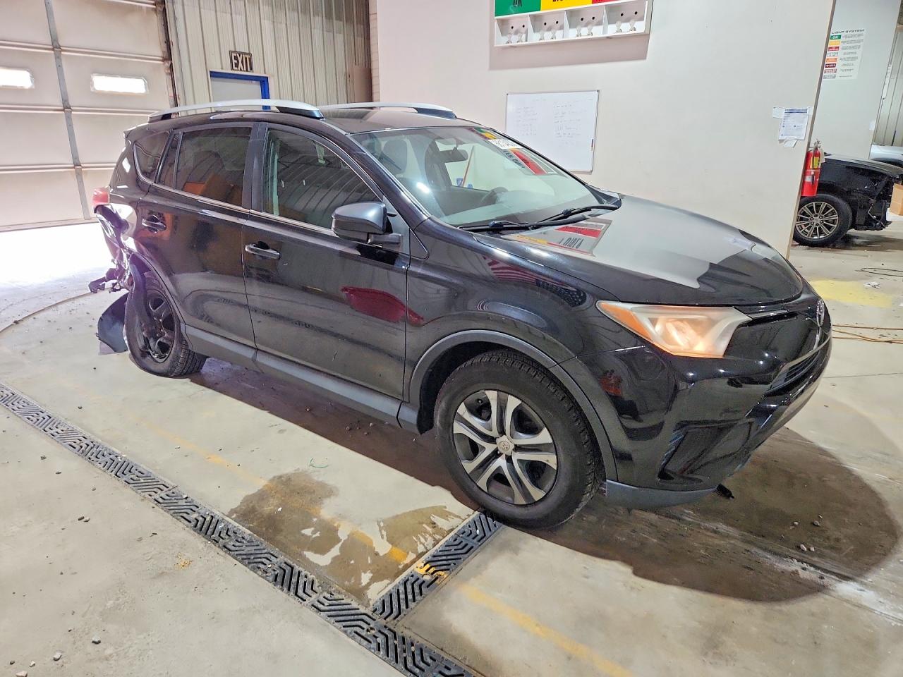 2016 TOYOTA RAV4 LE — снимка 4