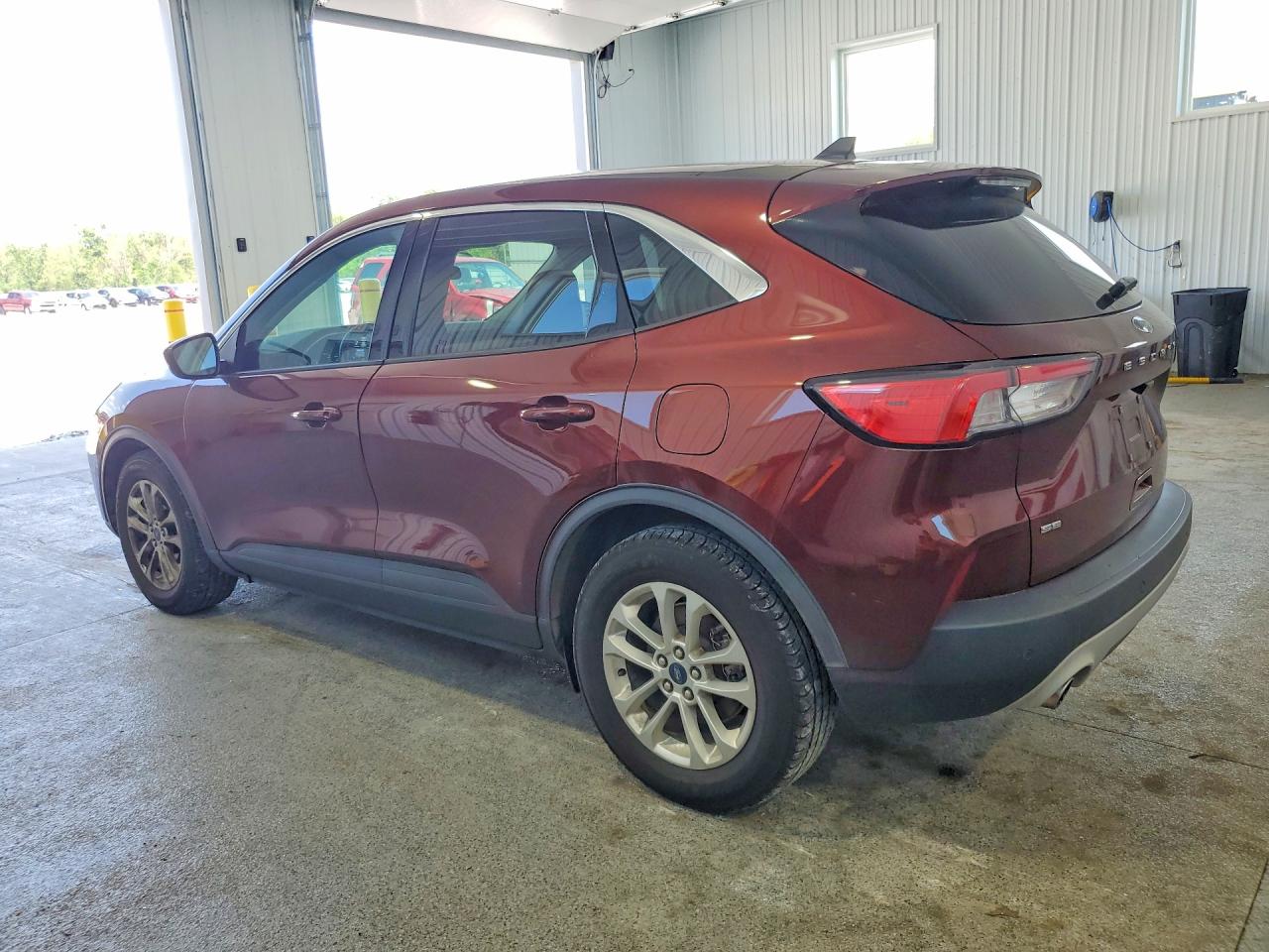 2021 FORD ESCAPE SE — снимка 2