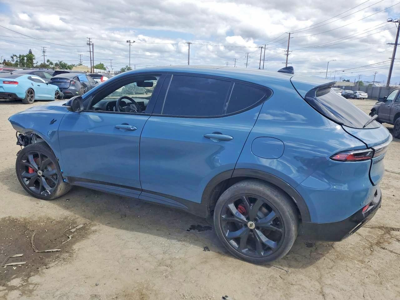 2024 DODGE HORNET R — снимка 2
