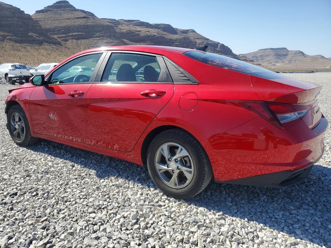2021 HYUNDAI ELANTRA SE — снимка 2