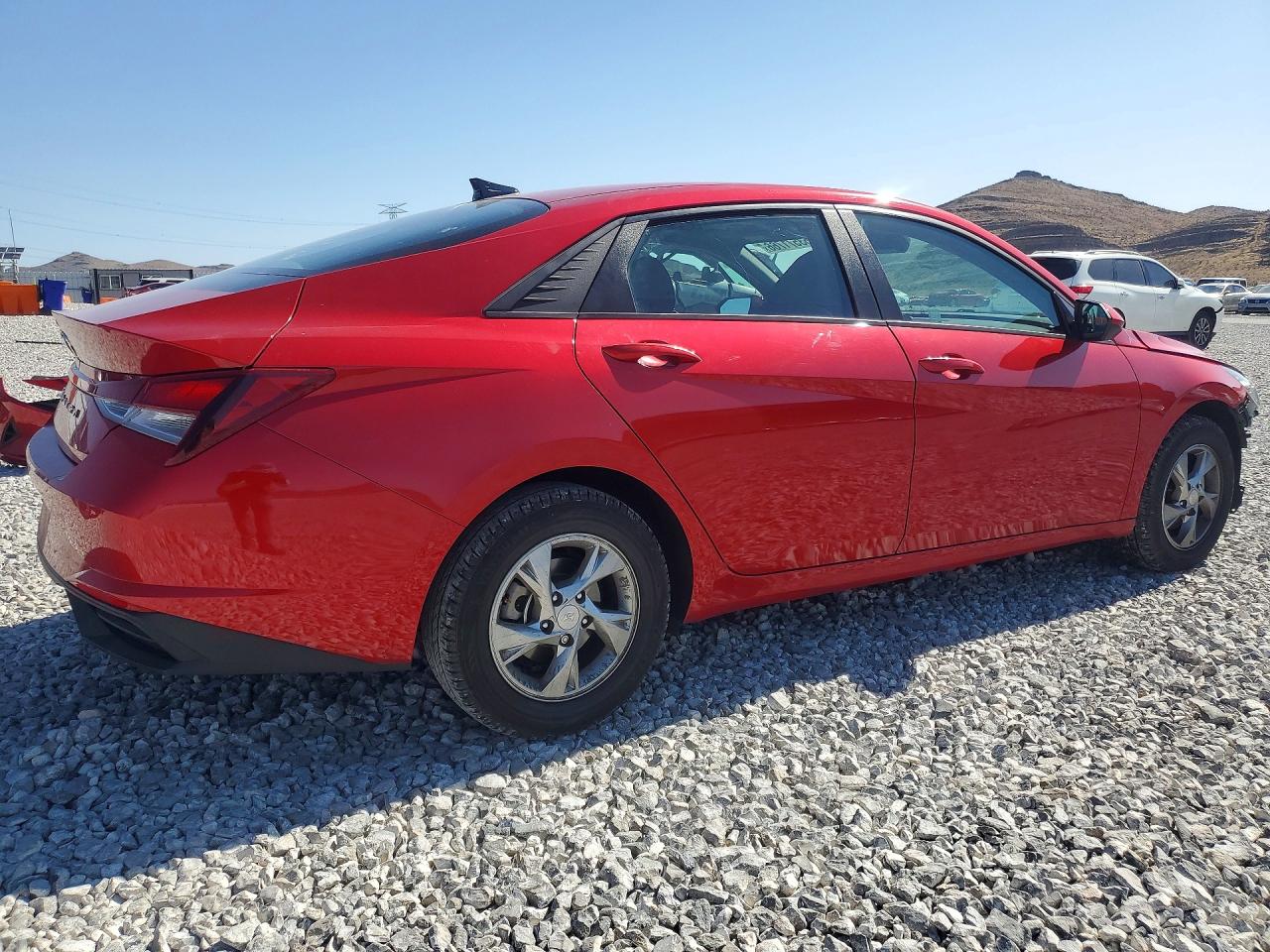 2021 HYUNDAI ELANTRA SE — снимка 3